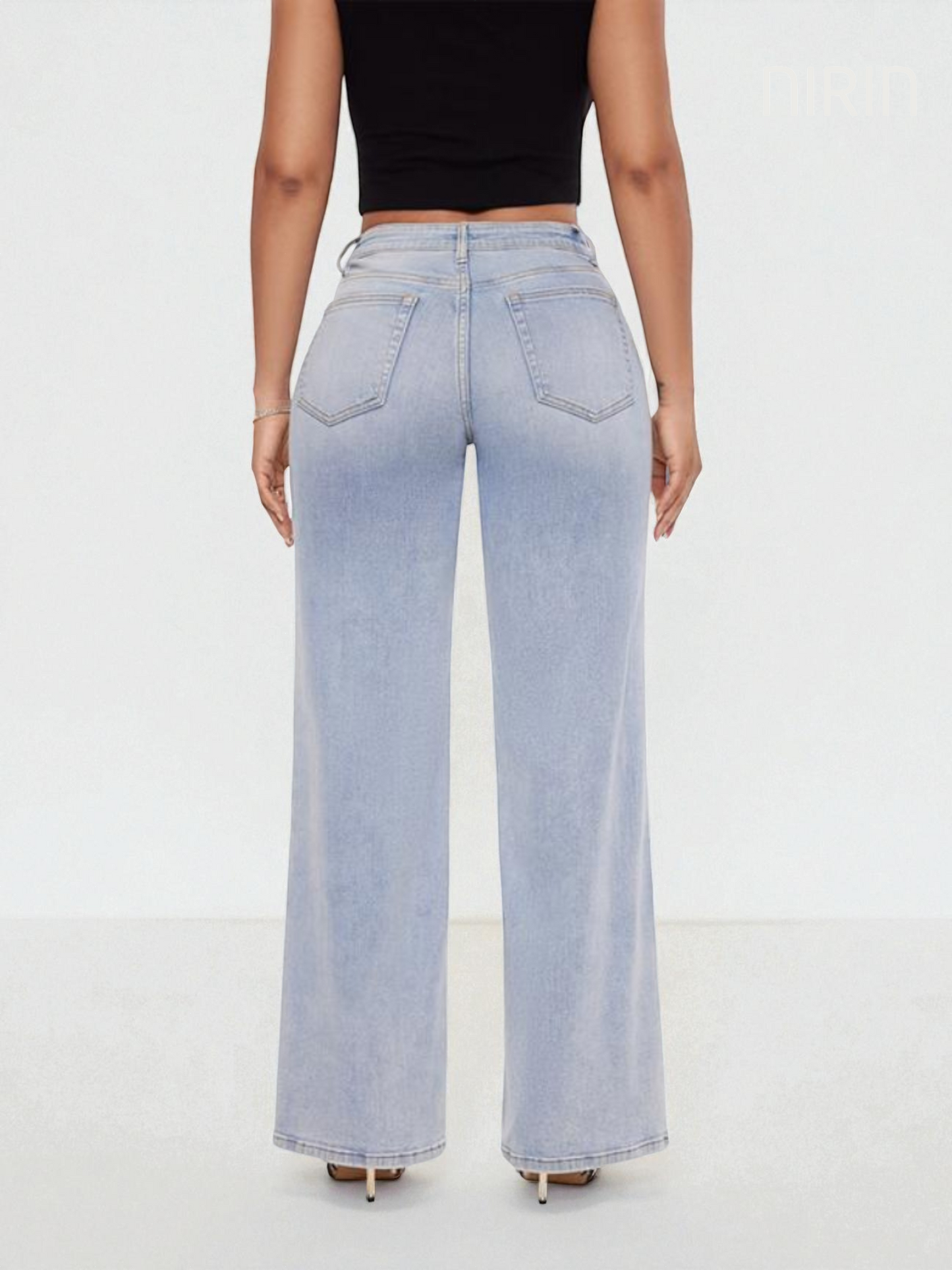 NOA Comfort Fit Jeans