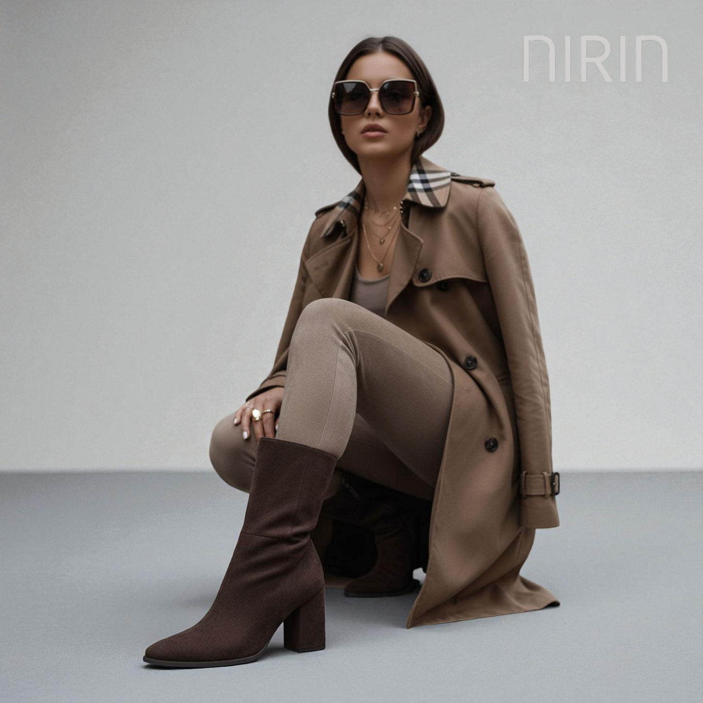 Suede Enkellaarzen Met Hak