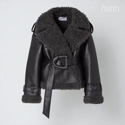 Modern Edge Cropped Jas