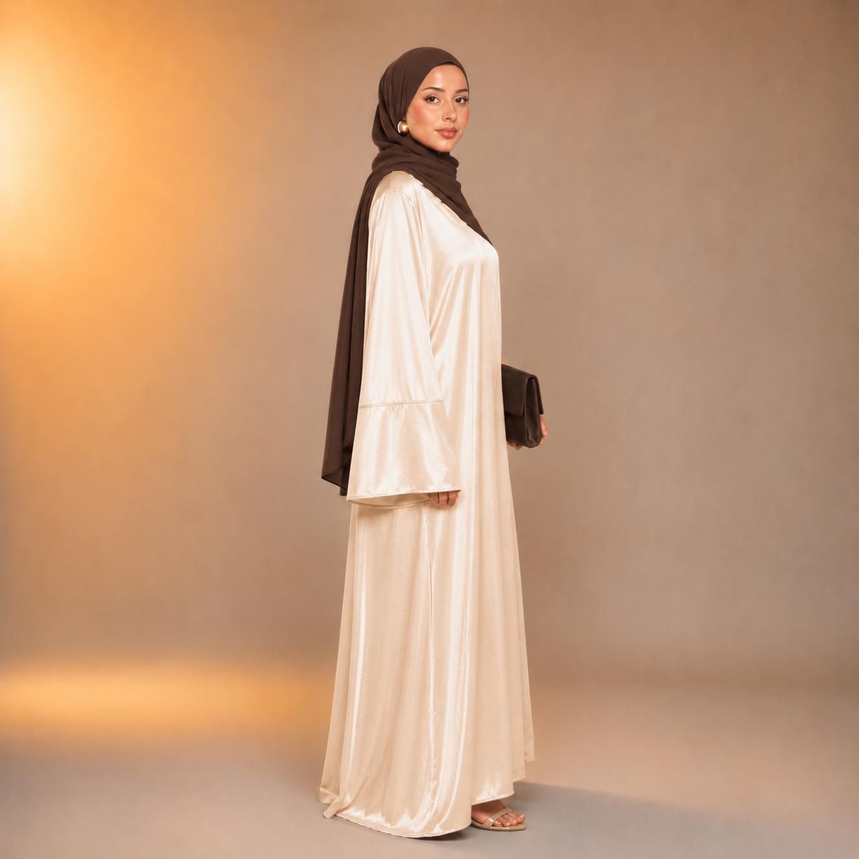 Asiyah Satin Line Abaya