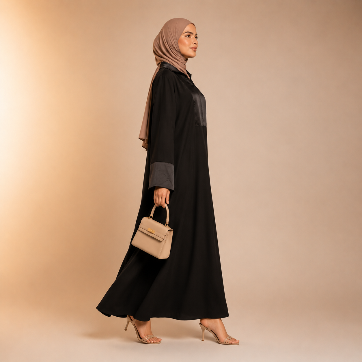 Miss Satiné Abaya