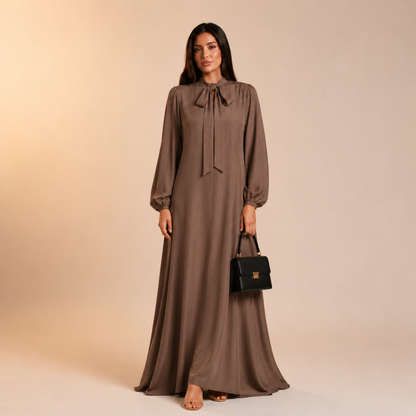 Raniya Luchtige Dress met Strik
