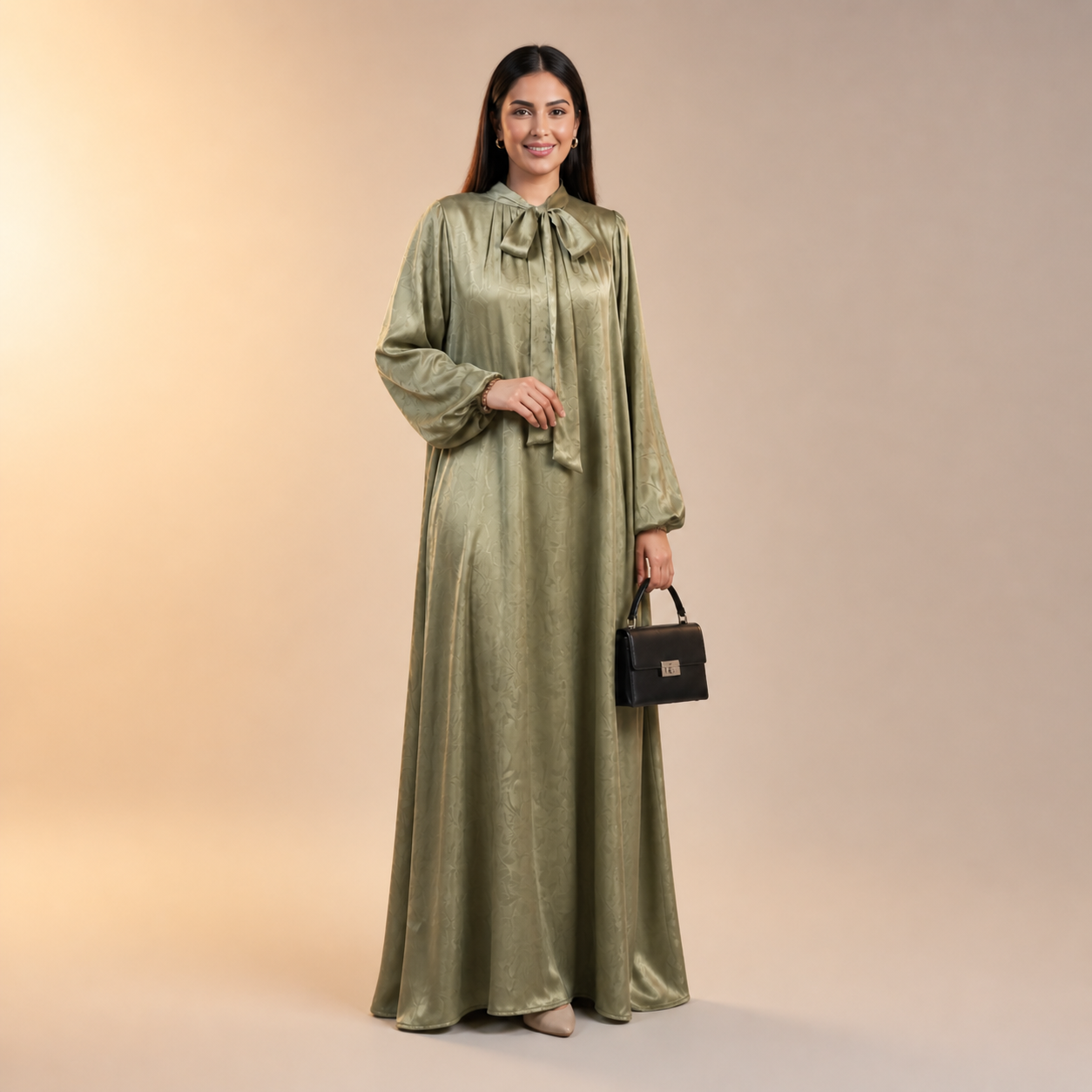 Raniya Satin Dress met strik