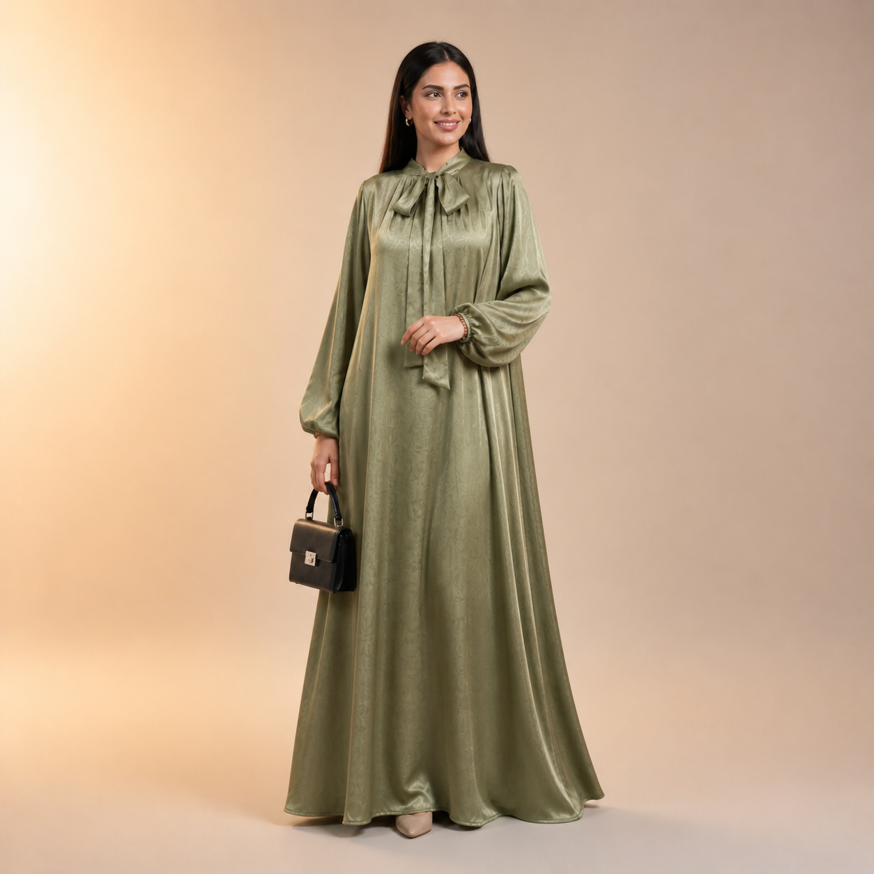 Raniya Satin Dress met strik