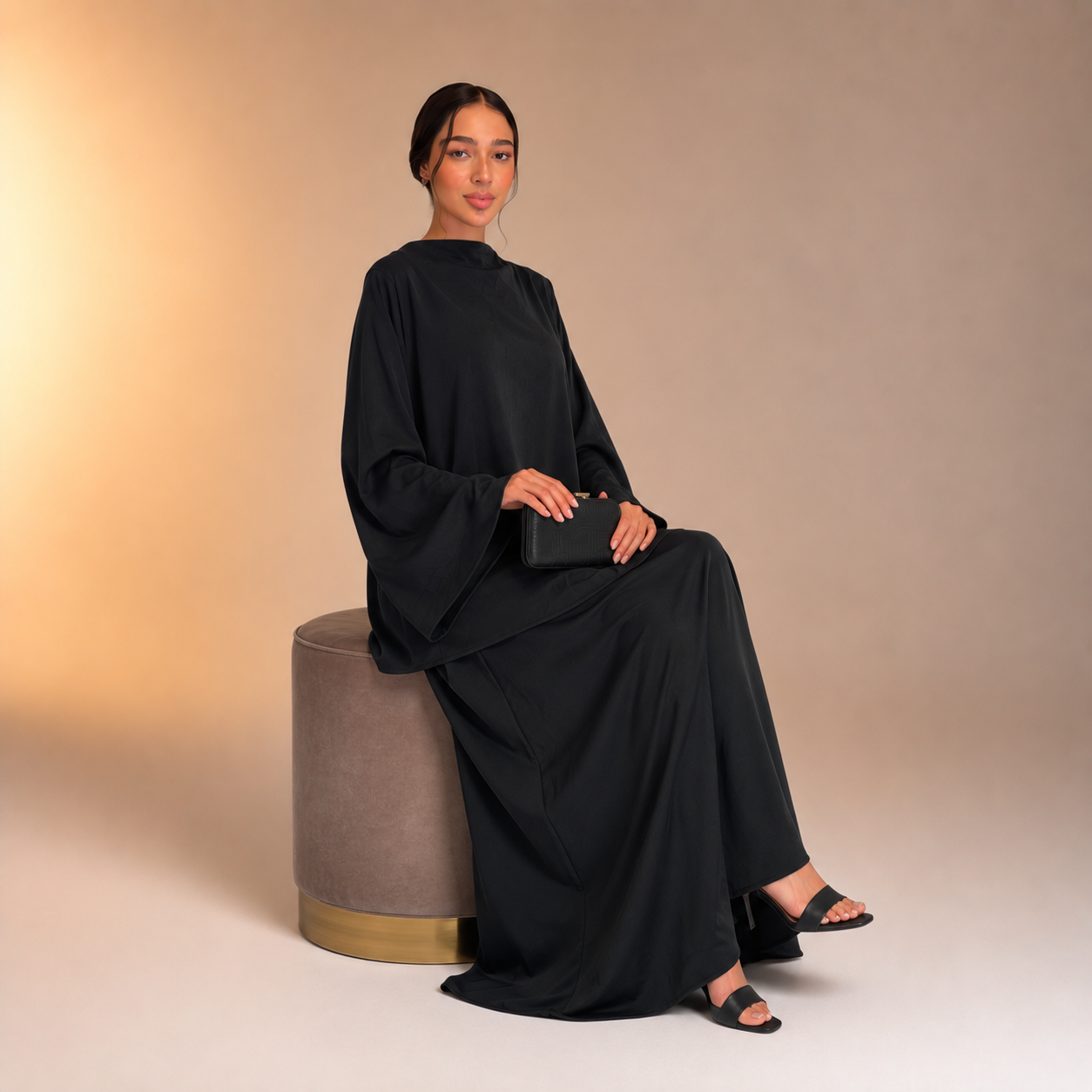 Fayrouz Asymmetric Line Set
