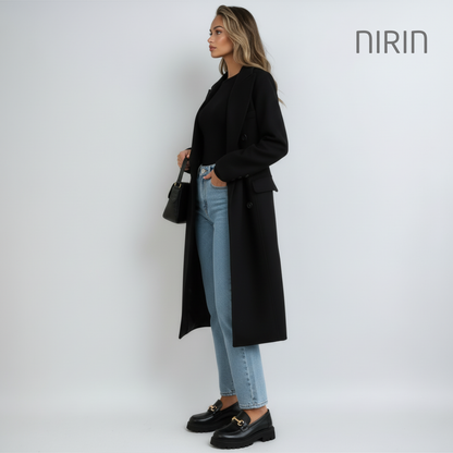 Madame Chic Lange Mantel