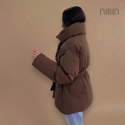 Moderne Short Pufferjas met Ceintuur