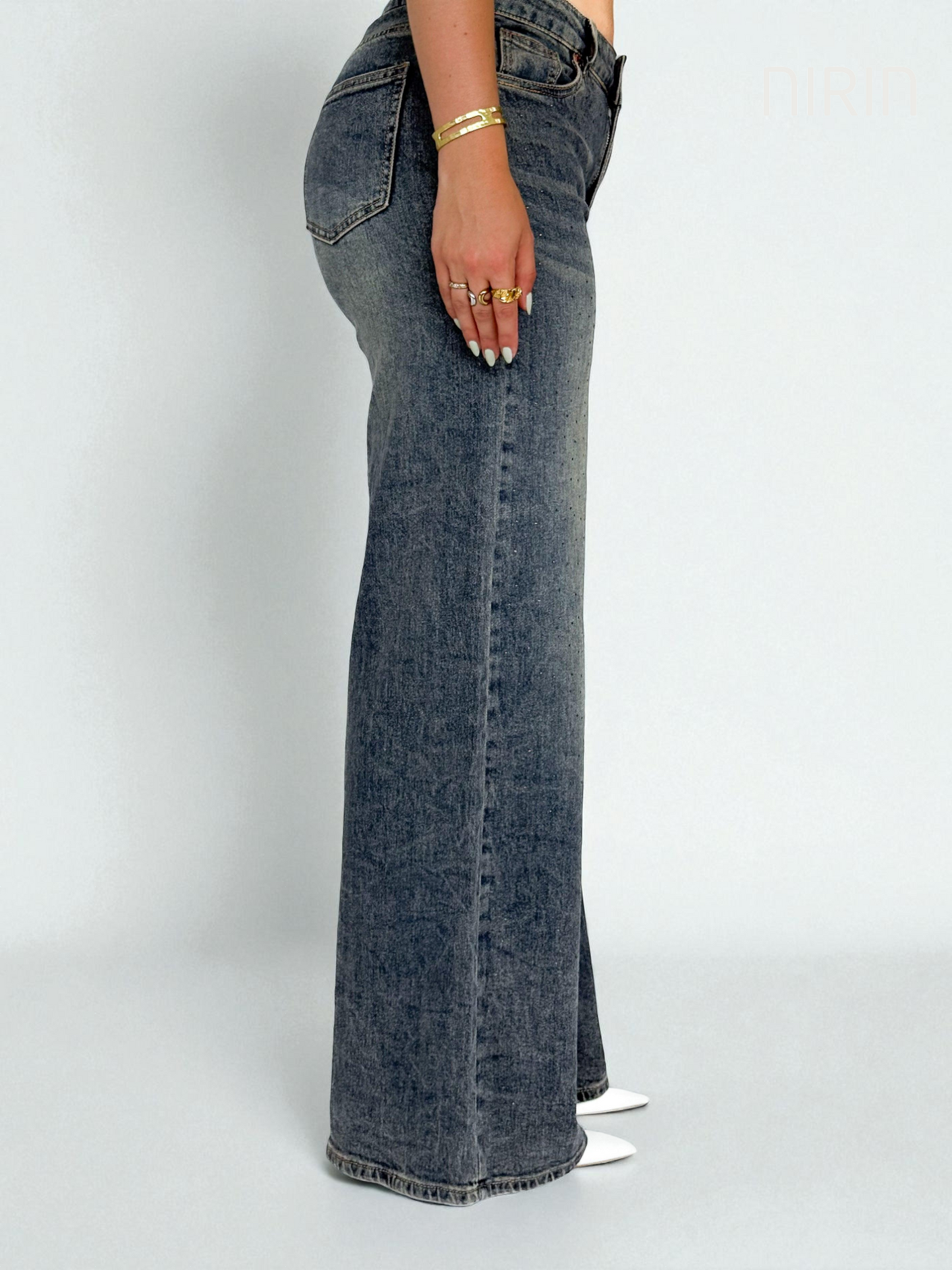 NIO Vintage Wide-Leg Jeans
